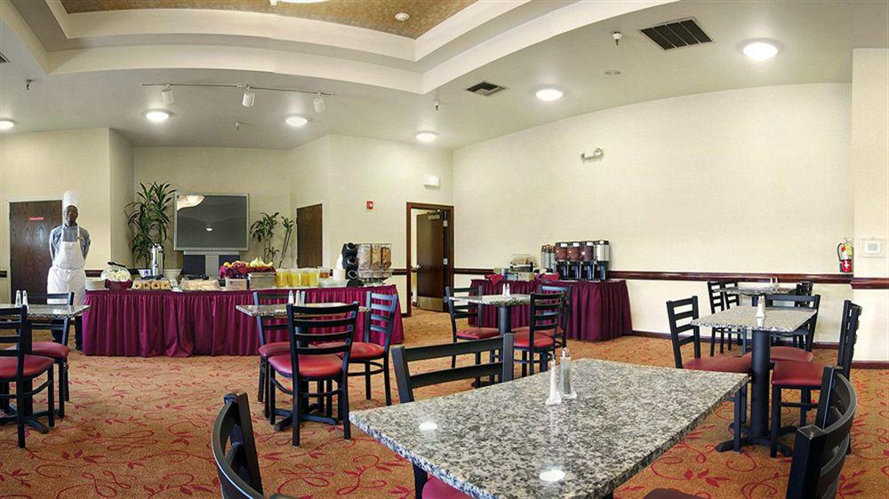 Ramada By Wyndham Tukwila Southcenter Otel Dış mekan fotoğraf